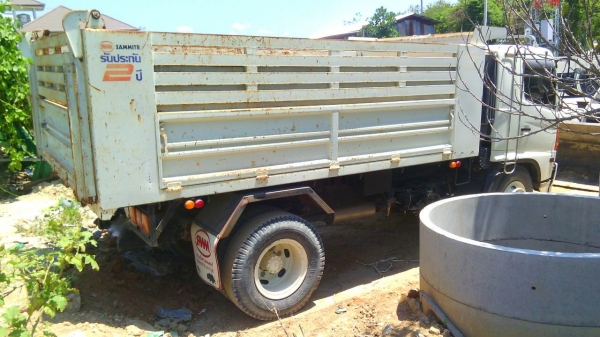 รถฮีโน่ 6 ล้อดั้ม FG8J  220 แรงม้า. ปี 55.  ( รถวิ่ง 12,xxx กม. )      สนใจติดต่อ  081 - 6079515