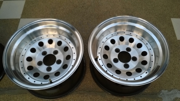 ล้อหยดน้ำ15*8.5 5/114 et-27 ราคา 9000 ล้อหยดน้ำ15*8.5 5/114 et-27 ราคา 9000