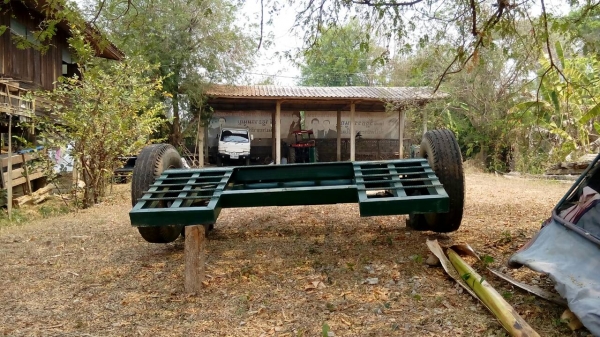 เทเลอร์รถแม็คโคร 4 ล้อ