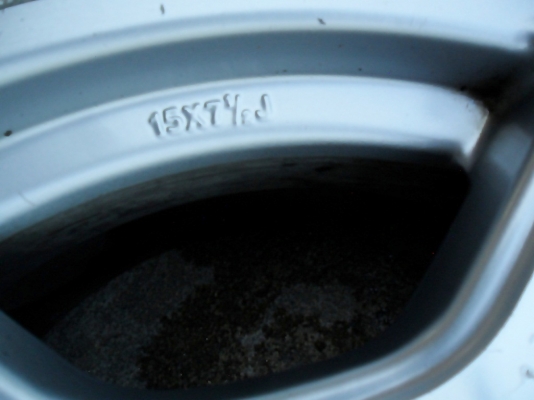 แม็กกระบะออฟโรด 6รู139ขอบ15 แคลิฟอร์เนีย-ออฟโรด (4ล้อ5,500)