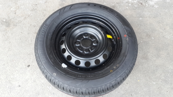 ล้ออะไหล่ขอบ 14 4รู100 พร้อมยางBridgestone ปี13 ไม่เคยใช้งาน