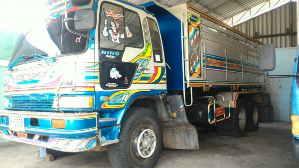 ลูกค้า (จอง) แล้วครับ สิบล้อ ฮีโน่ FM3H-HO6C-220โบว์อินเตอร์ ดั้มมีเนียม 2เพาใหญ่ สภาพเยียมสวบางยเดิมๆทำหล่อขั้นเทพ พร้อมใช้งาน ทะเบียนพร้อมโอน ราคา 890,000บ ครับท่าน