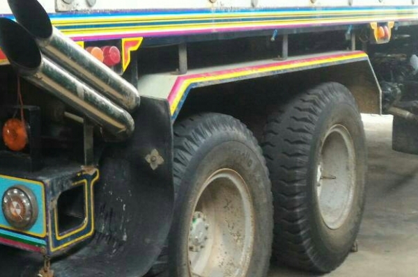 ลูกค้า (จอง) แล้วครับ สิบล้อ ฮีโน่ FM3H-HO6C-220โบว์อินเตอร์ ดั้มมีเนียม 2เพาใหญ่ สภาพเยียมสวบางยเดิมๆทำหล่อขั้นเทพ พร้อมใช้งาน ทะเบียนพร้อมโอน ราคา 890,000บ ครับท่าน