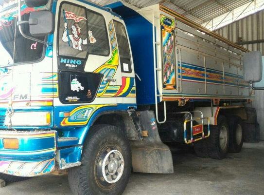 ลูกค้า (จอง) แล้วครับ สิบล้อ ฮีโน่ FM3H-HO6C-220โบว์อินเตอร์ ดั้มมีเนียม 2เพาใหญ่ สภาพเยียมสวบางยเดิมๆทำหล่อขั้นเทพ พร้อมใช้งาน ทะเบียนพร้อมโอน ราคา 890,000บ ครับท่าน