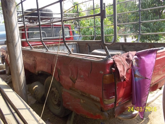 ขายกระบะ ดัสสัน เคื่องดีเซล มีเล่มทะเบียน  ขายตามสภาพ