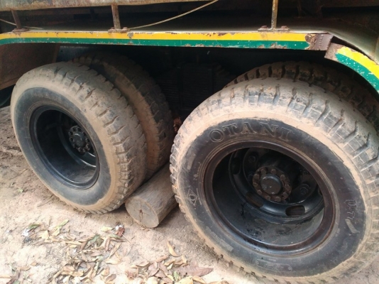 ขายด่วน  รถ10 ล้อ 2 เพลา F17 กระบะดั้ม ทะเบียนพร้อมโอนสภาพใช้งานได้ตามปกติ  สนใจติด ต่อ 087-8637056  สมัย