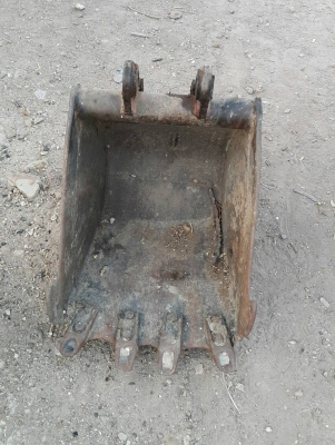 ขายรถขุดแบคโค IHI ขนาด PC30 พร้อมใช้งาน ขายรถขุดแบคโค IHI ขนาด PC30 พร้อมใช้งาน