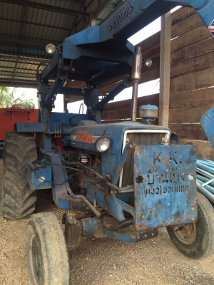 ขายรถคีบอ้อย. FORD T-3. สภาพดีมากๆๆพร่อมใช้