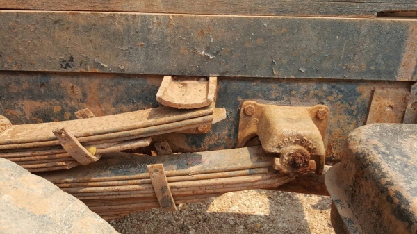 ขาย 6 ล้อดั้ม หัวยาว เครื่อง EH700 168 แรงม้า(ยังไม่ลงเล่ม) เฟืองท้ายใหญ่จัมโบ้ คัสซีสวยตลอดเส้น ทะเบียนพร้อมชุดโอนครบ