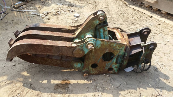ขาย หัวคีบไม้ คีบเหล็ก CLAMP แบบหมุนได้ สำหรับใส่รถขุด แบคโฮ PC70,100,120,130, 200 ขาย หัวคีบไม้ คีบเหล็ก CLAMP แบบหมุนได้ สำหรับใส่รถขุด แบคโฮ PC70,100,120,130, 200
