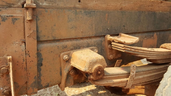 ขาย 6 ล้อดั้ม หัวยาว เครื่อง EH700 168 แรงม้า(ยังไม่ลงเล่ม) เฟืองท้ายใหญ่จัมโบ้ คัสซีสวยตลอดเส้น ทะเบียนพร้อมชุดโอนครบ