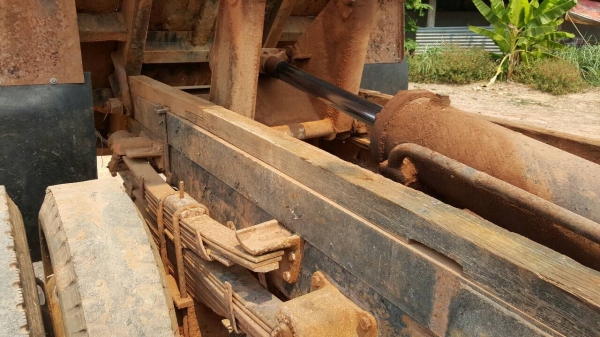 ขาย 6 ล้อดั้ม หัวยาว เครื่อง EH700 168 แรงม้า(ยังไม่ลงเล่ม) เฟืองท้ายใหญ่จัมโบ้ คัสซีสวยตลอดเส้น ทะเบียนพร้อมชุดโอนครบ