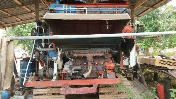 ขาย รถเกี่ยวข้าว ของอู่ไทยรุ้ง เครื่อง 6HE1 195 แรงม้า ช่วงล่างเต็ม โซ่+ใบแทรคใหม่ ปั้มดี รถใช้งานได้ปกติ ราคาคุยกันได้ครับ ขาย รถเกี่ยวข้าว ของอู่ไทยรุ้ง เครื่อง 6HE1 195 แรงม้า ช่วงล่างเต็ม โซ่+ใบแทรคใหม่ ปั้มดี รถใช้งานได้ปกติ ราคาคุยกันได้ครับ