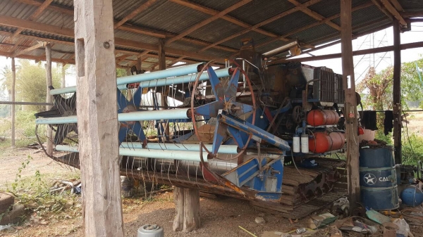 ขาย รถเกี่ยวข้าว ของอู่ไทยรุ้ง เครื่อง 6HE1 195 แรงม้า ช่วงล่างเต็ม โซ่+ใบแทรคใหม่ ปั้มดี รถใช้งานได้ปกติ ราคาคุยกันได้ครับ ขาย รถเกี่ยวข้าว ของอู่ไทยรุ้ง เครื่อง 6HE1 195 แรงม้า ช่วงล่างเต็ม โซ่+ใบแทรคใหม่ ปั้มดี รถใช้งานได้ปกติ ราคาคุยกันได้ครับ