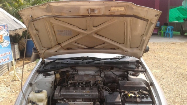 TOYOTA COLONA 1.6 MT