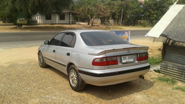 TOYOTA COLONA 1.6 MT