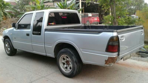 อีซูซุดาก้อน 2.5เทอร์โบ