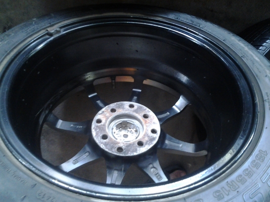 แม็ก CE28 ขอบ15 4รู100 4รู114 พร้อมยาง แม็ก CE28 ขอบ15 4รู100 4รู114 พร้อมยาง