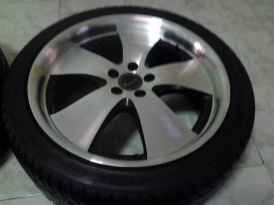 แม็กvisconti ขอบ18 5รู100 พร้อมยางyogohama แม็กvisconti ขอบ18 5รู100 พร้อมยางyogohama