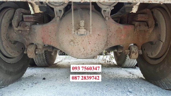 ขาย รถหัวลาก 10 ล้อ 2 เพลา พร้อมหาง