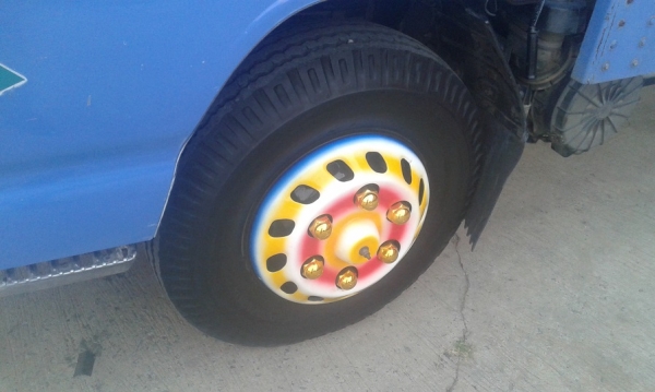 ISUZU NPR 130 แรง  ห้างแท้ จดปี44