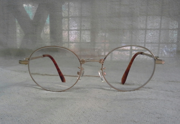 แว่นสายตายาวทรง 'หยดน้ำ จอห์น เลนนอน'  GIORGIO BAIMAN MILANO made in Japan