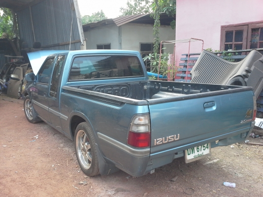 ขายด่วน รถกระบะ ISUZU DRAGON EYE ปี 2001 สภาพดี