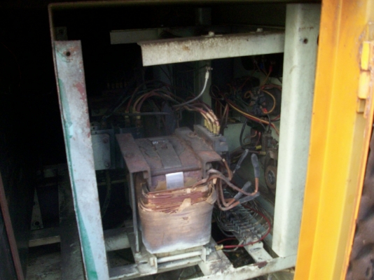 ขายเครื่องปั่นไฟ 75 โล สภาพสวยใช้งานน้อย สำรองใช้ไฟในฟาร์ม