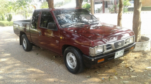 NISSAN BIG-M 2.5 พวงมาลัยเพาเวอร์โรงงาน ถูกจัด