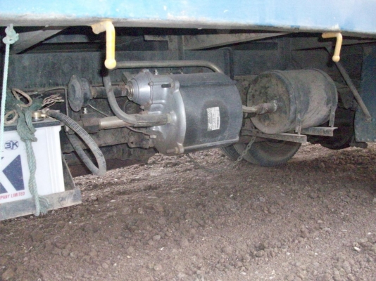 ขาย 6 ล้อ โตโยต้า BU 87 สภาพสวยพร้อมใช้งาน ขาย 6 ล้อ โตโยต้า BU 87 สภาพสวยพร้อมใช้งาน