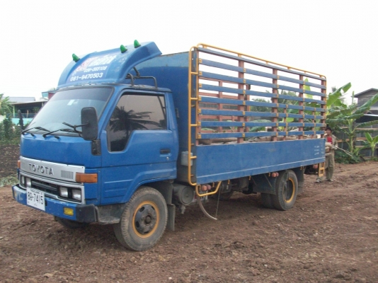 ขาย 6 ล้อ โตโยต้า BU 87 สภาพสวยพร้อมใช้งาน ขาย 6 ล้อ โตโยต้า BU 87 สภาพสวยพร้อมใช้งาน