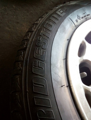 185/65R14 BRIDGESTONE TURANZA AR-10 ปี13 ชุด 4 เส้น tel.081-427-3941 ไอดีไลน์ 0814273941 185/65R14 BRIDGESTONE TURANZA AR-10 ปี13 ชุด 4 เส้น tel.081-427-3941 ไอดีไลน์ 0814273941