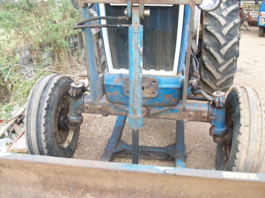 ขายฟอร์ด 77 T 1 สภาพสวย รถใช้งานน้อย ทะเบียนจดปี 41 ขายฟอร์ด 77 T 1 สภาพสวย รถใช้งานน้อย ทะเบียนจดปี 41