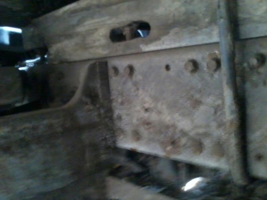 มิตซูบิชิแคนเตอร์