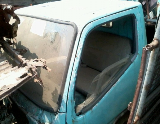 มิตซูบิชิแคนเตอร์