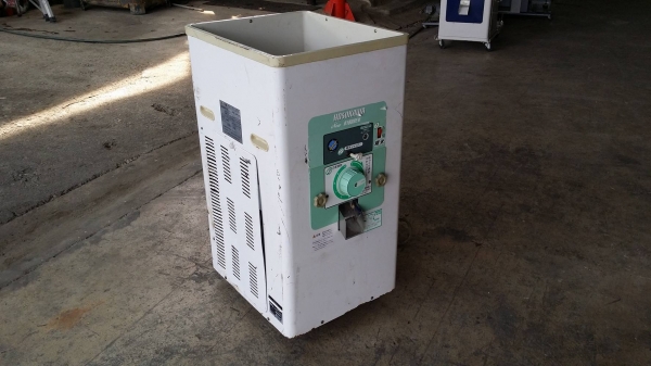 เครื่องขัดข้าวขาว HOSOKAWA รุ่น R1900EN เก่าญี่ปุ่น กำลังการผลิต 100 kg./ชม. สามารถขัดข้าวกล้องให้เป็นข้าวขาวได้อย่างสะดวก รวดเร็ว