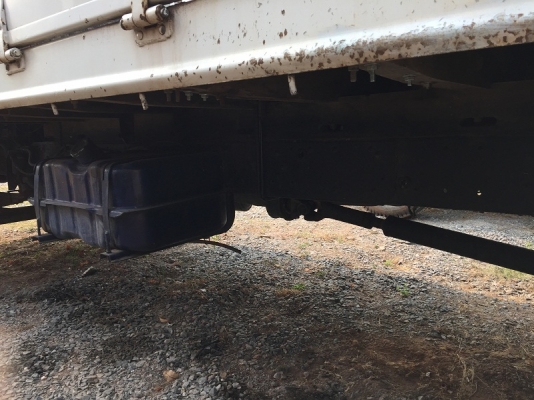 ขาย MITSUBISHI  6 ล้อ