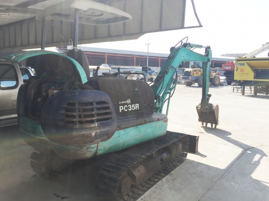 KOMATSU PC35R-8 Mini Excavator