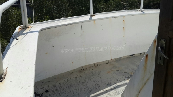 เรือ 2 ลำ