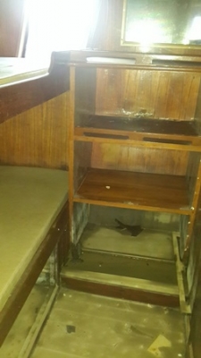 เรือ 2 ลำ