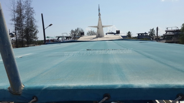 เรือ 2 ลำ