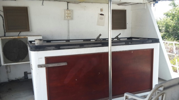 เรือ 2 ลำ