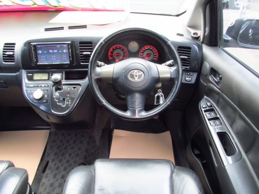 TOYOTA WISH 2.0 Q ปี 2006