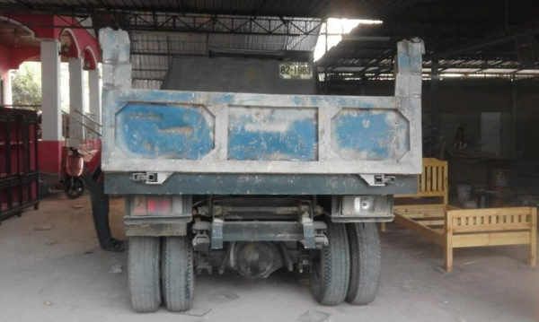 ขายรถดั้ม6ล้อ TOYOTA 3ใบปัด BU211 เครื่อง115แรง เฟืองท้ายใหญ่ พร้อมใช้งาน เอกสารพร้อมโอน สนใจโทร 090-8588220คุณนะ 093-3258446คุณบิว หรือเข้าดูสินค้าอื่นๆได้ที่ www.truck.in.th/498 หรือเพจFacebook ณรงค์ ซื้อขายรถมือสอง (เว็บไซต์ส่วนตัว) หรือFacebook คุณนะ