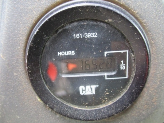 CATERPILLAR CP-563D CATERPILLAR CP-563D