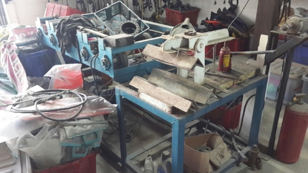 ชุดและอุปกรณ์ดำน้ำ