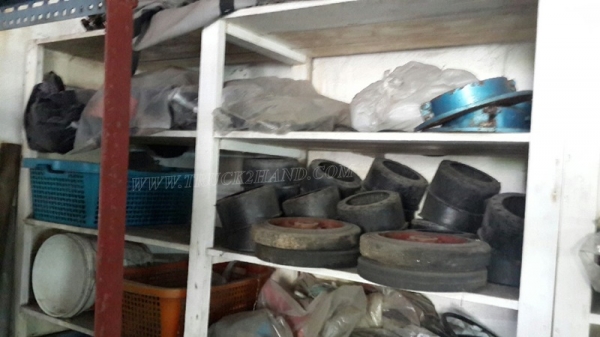 ชุดและอุปกรณ์ดำน้ำ