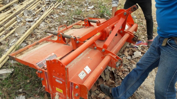 นางฟ้ามาแล้วครับ โรตารี่จอบหมุนRx163D-S ตราช้าง ใช้งานมาแค่2ปี พร้อมใช้ สวยกิ๊บเลยครับ มีให้เลือก3ตัวครับมาก่อนได้เลือกก่อน