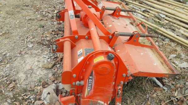 นางฟ้ามาแล้วครับ โรตารี่จอบหมุนRx163D-S ตราช้าง ใช้งานมาแค่2ปี พร้อมใช้ สวยกิ๊บเลยครับ มีให้เลือก3ตัวครับมาก่อนได้เลือกก่อน