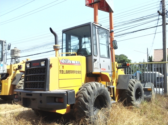 ขายรถตักล้อยาง TCM L13 เก่านอกแท้ยังไม่ใช้งานในไทยรถสภาพเต็มพร้อมใช้งาน